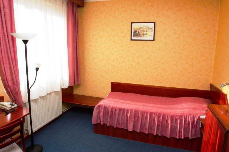 Classic Hotel Budapeşte Dış mekan fotoğraf