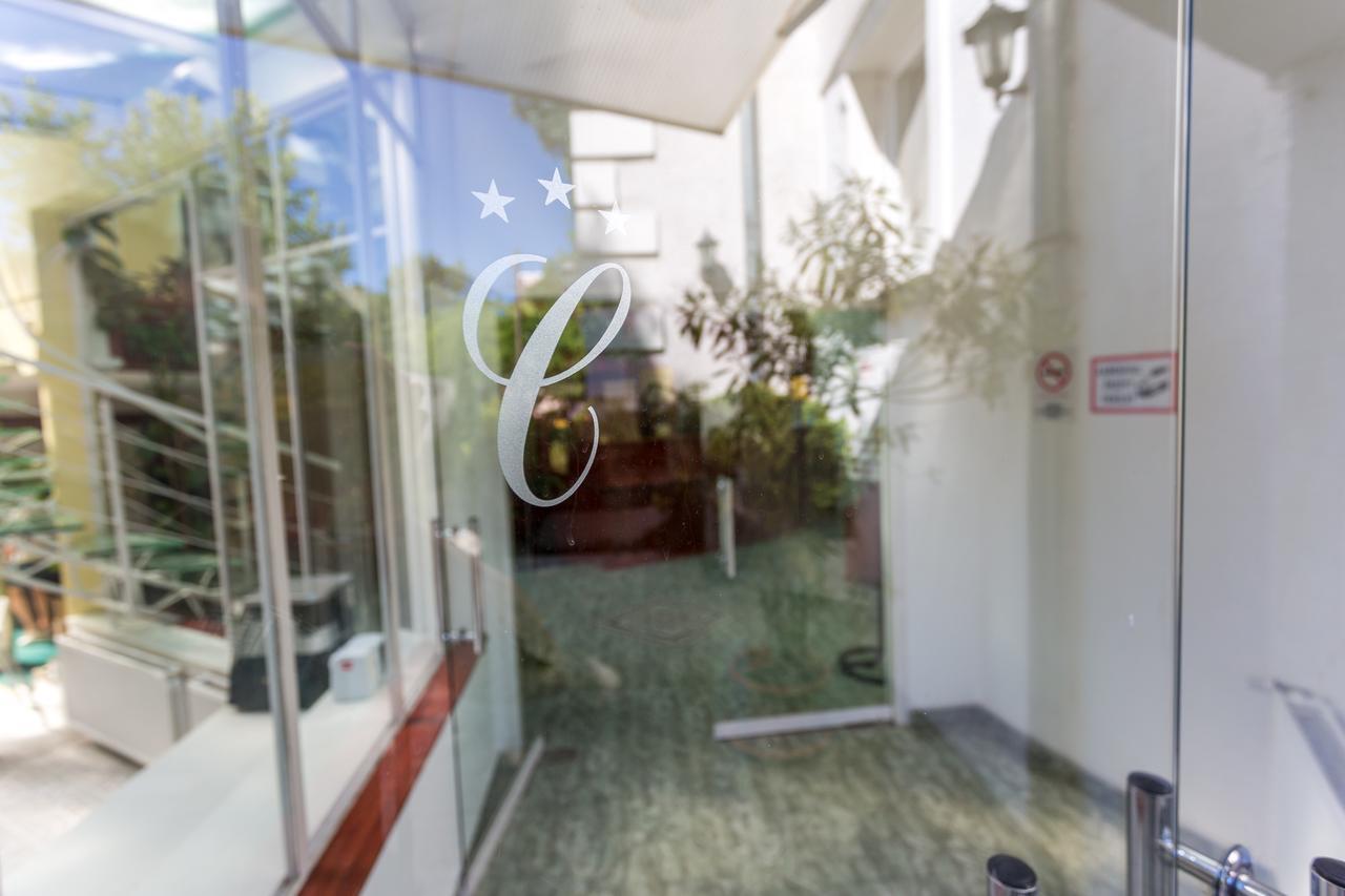 Classic Hotel Budapeşte Dış mekan fotoğraf